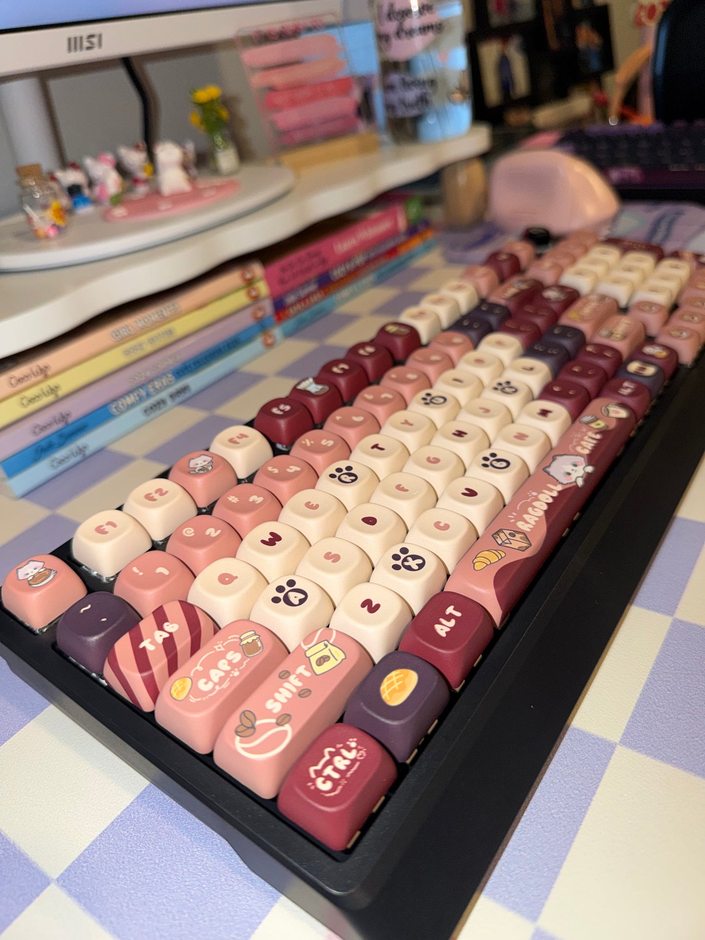 Kitty Cafe AK98 / K840