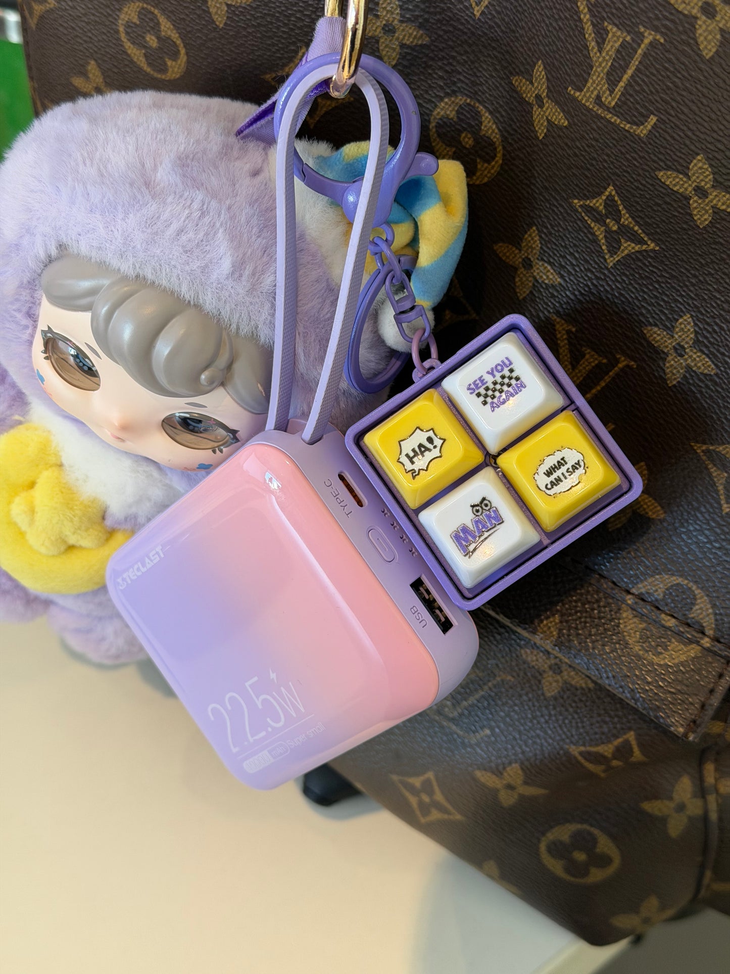 Pastel Glow Power bank