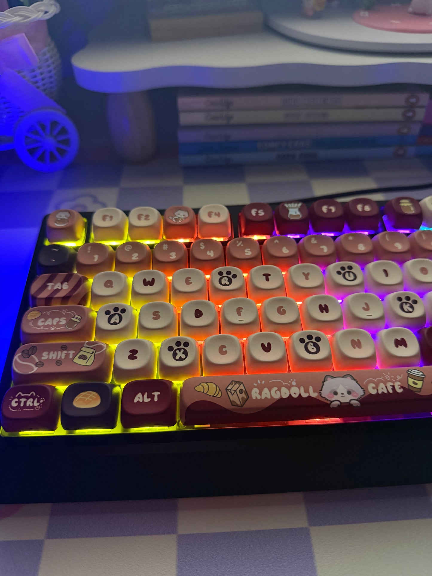 Kitty Cafe AK98 / K840