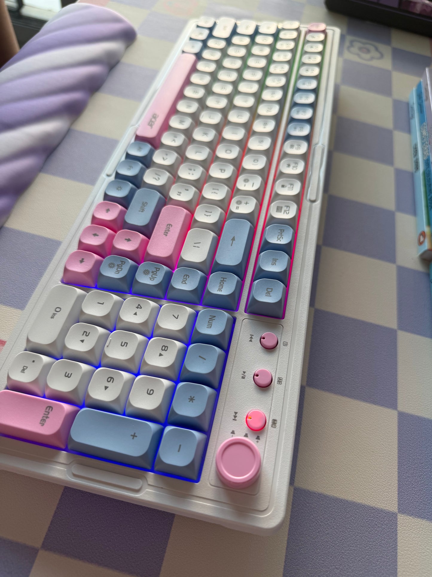 Blush Sky Glow OKB030