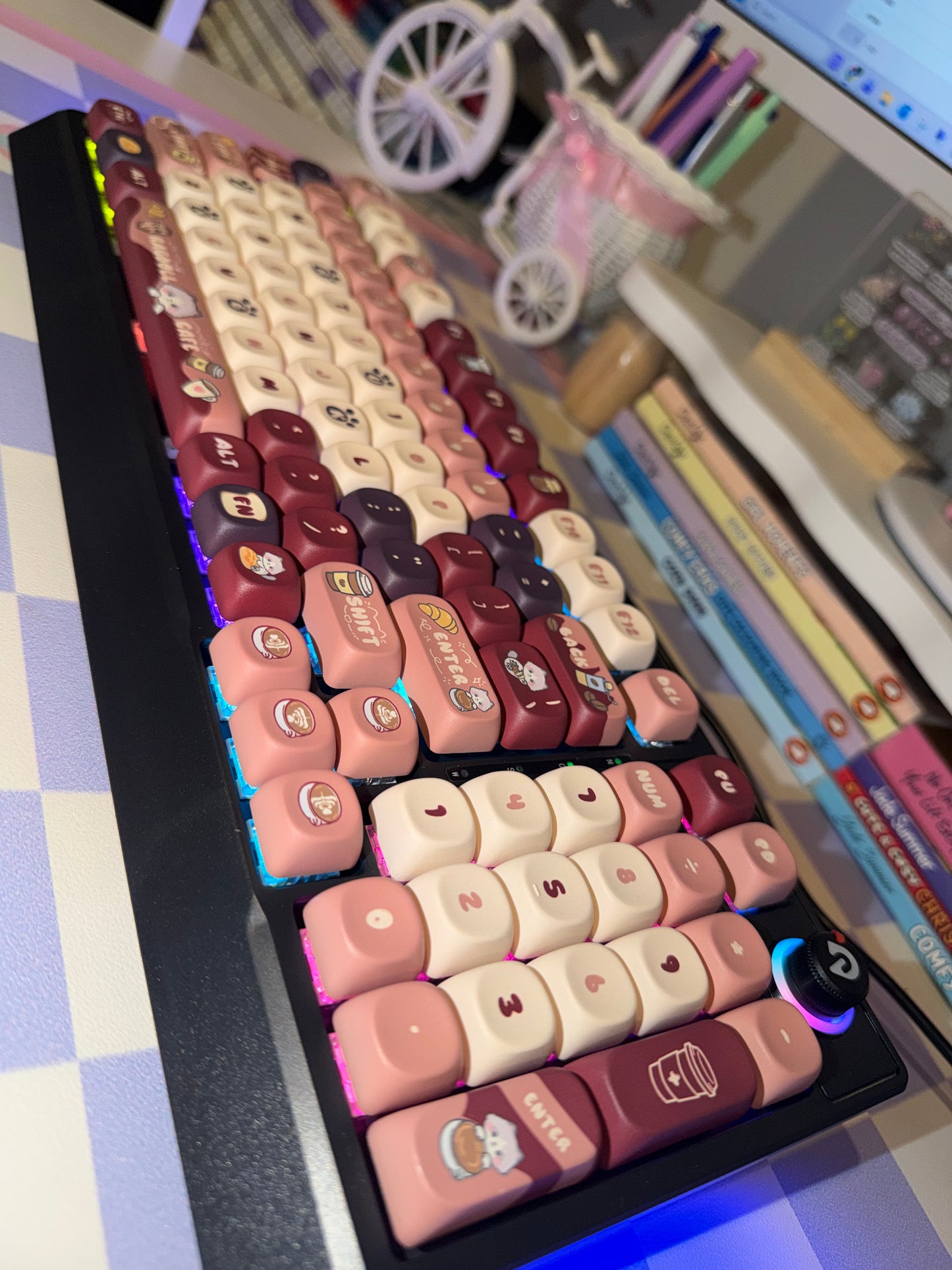 Kitty Cafe AK98 / K840